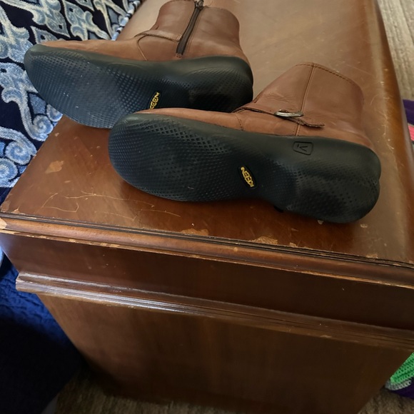 Keen Brown boots sz 9 - Picture 4 of 4